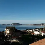 Noemi Bed & Breakfast 4*