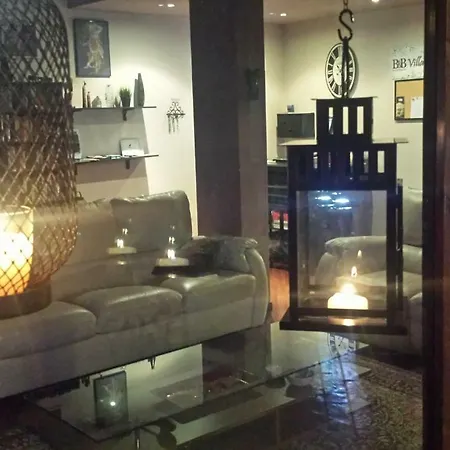 Couette-café Noemi 3*