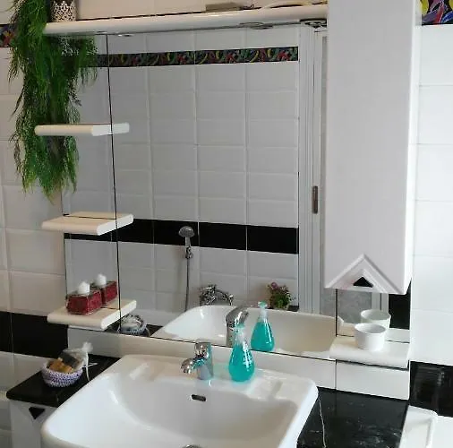 Noemi Bed and Breakfast Φόρμια